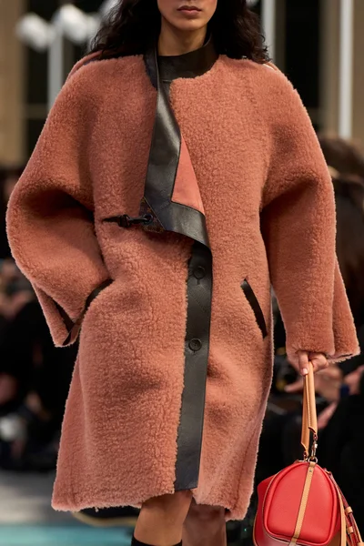 Look 144